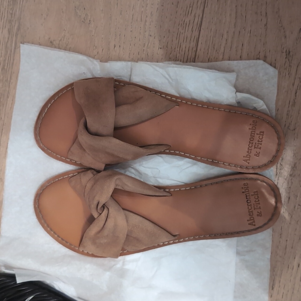 Beige flat sandals